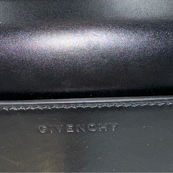 GIVENCHY Cube Chain Leather Crossbody Bag - Picture 10 of 10